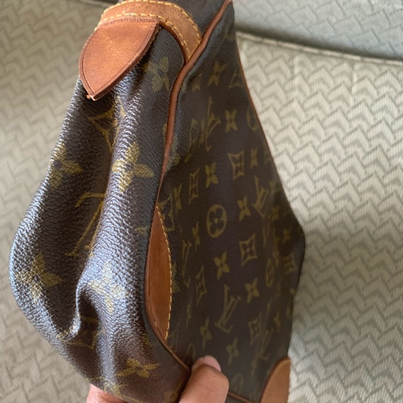 Louis Vuitton Trocadero clutch - Picture 4 of 12